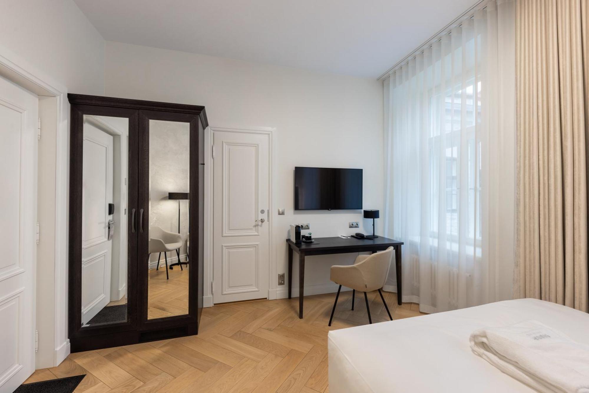 Nunne Boutique Hotel Tallin Exterior foto