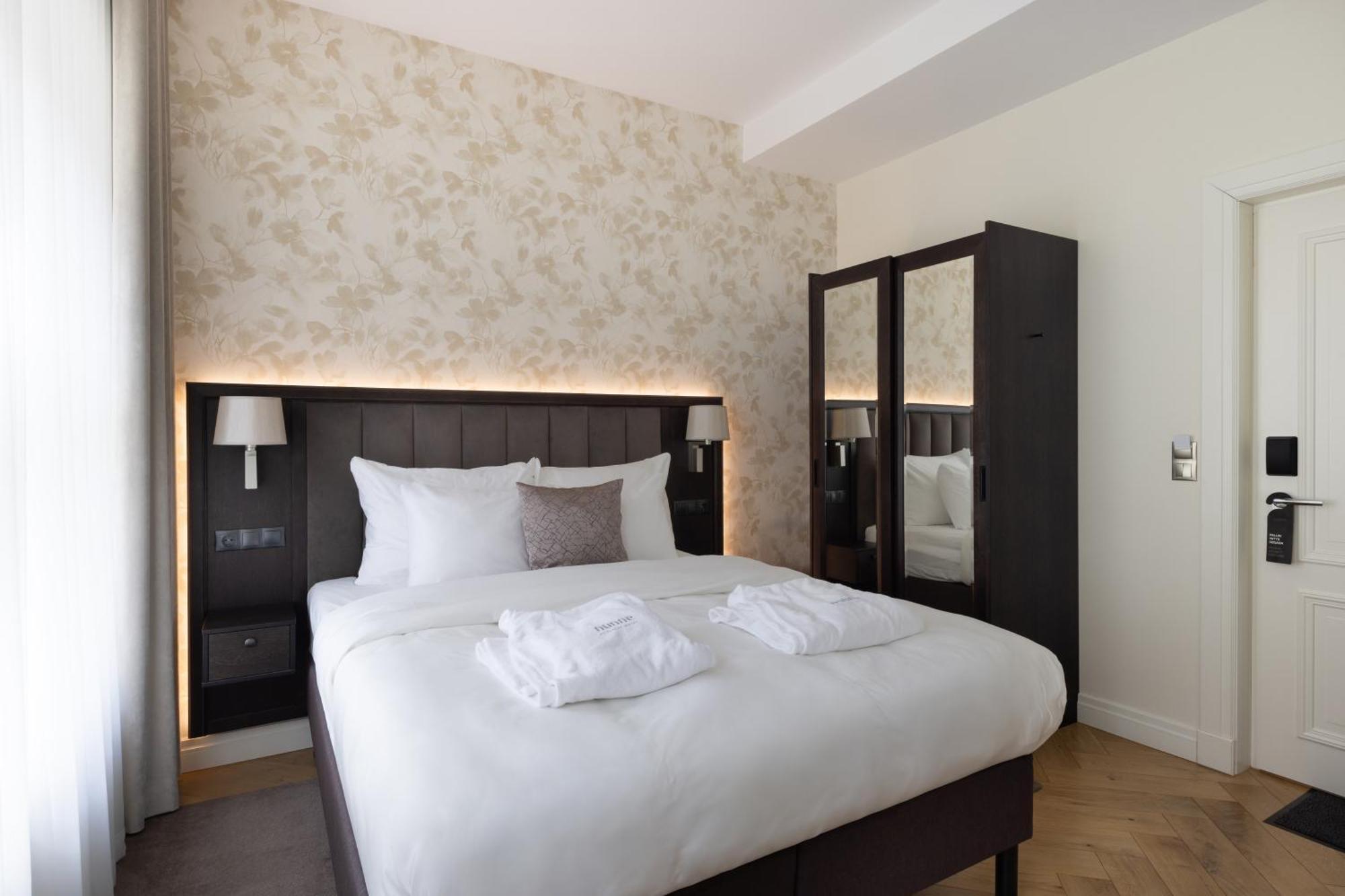 Nunne Boutique Hotel Tallin Habitación foto